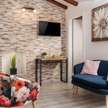 Relax In 2 Bedroom App In Old Town W/Ac And Wifi Rovinj Eksteriør bilde