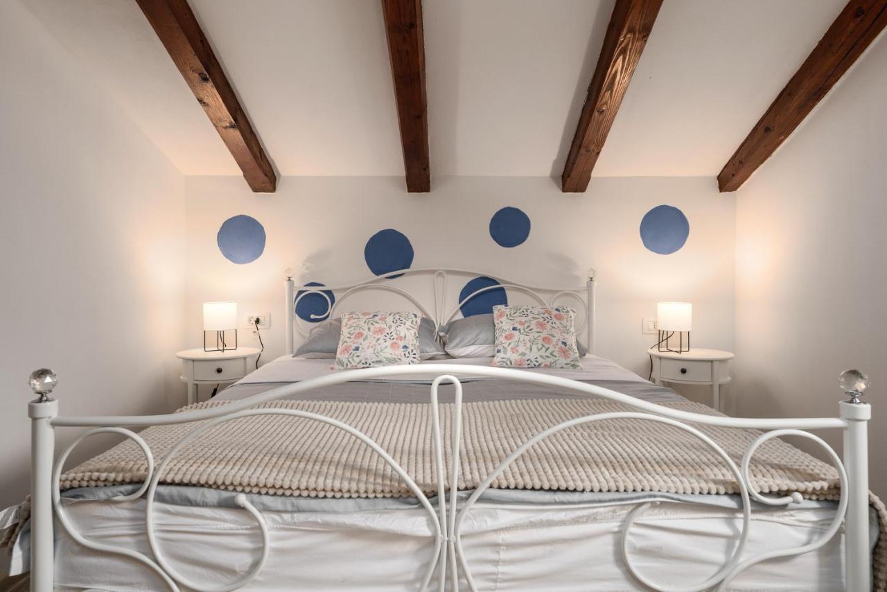 Relax In 2 Bedroom App In Old Town W/Ac And Wifi Rovinj Eksteriør bilde