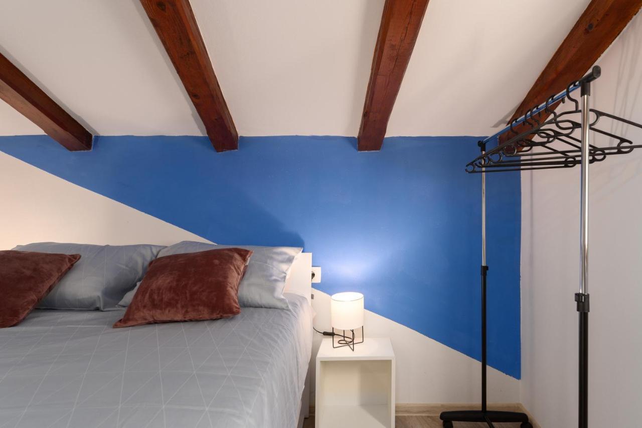 Relax In 2 Bedroom App In Old Town W/Ac And Wifi Rovinj Eksteriør bilde